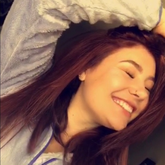 Meet your Posher, Cassidy - Picture 1 of 1